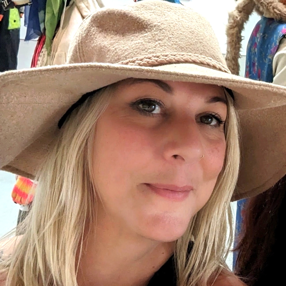 Meet your Posher, Anna